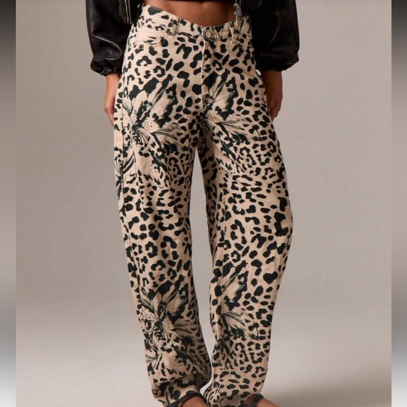 AiiRZ Pants - Chic Leopard Print Women's Pants